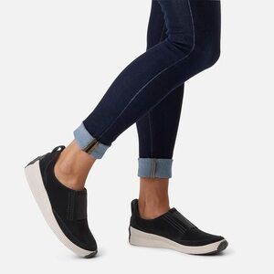 Sorel Women's Out N About Plus Slip-On Black Suede Size 9.5